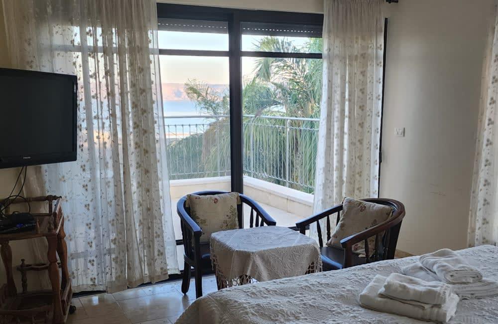 181833 פנים הוילה, וילה מגדל, וילה  במגדל וילות - Vila 4 U