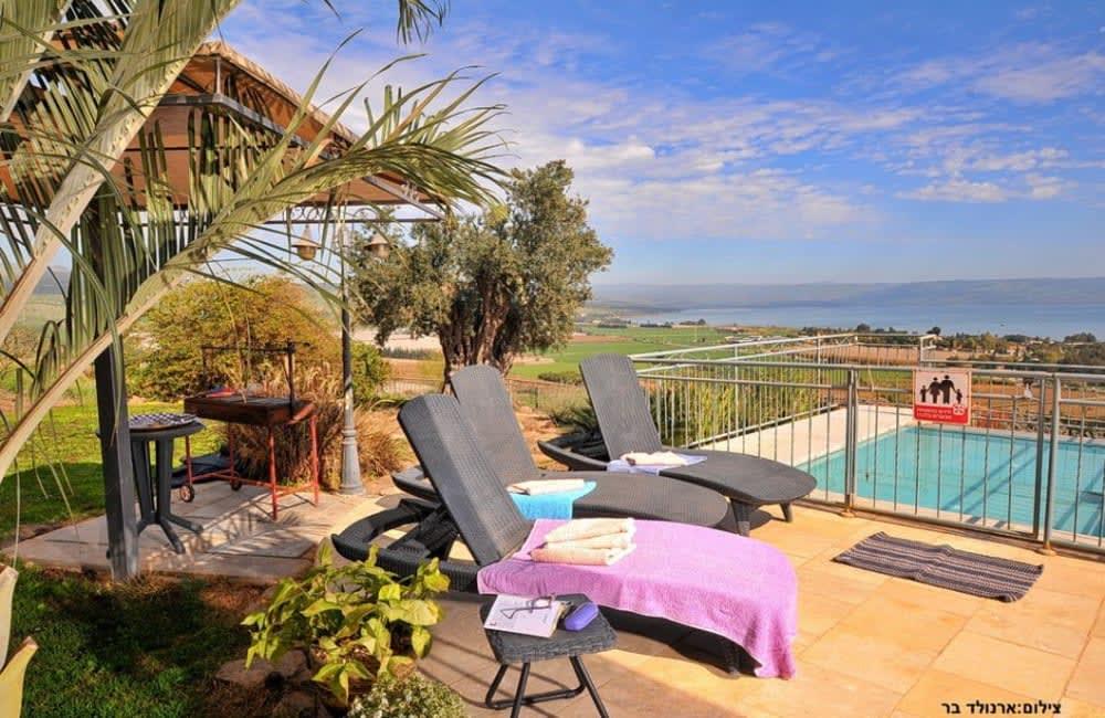 181850 חצר בריכה ונוף, וילה מגדל, וילה  במגדל וילות - Vila 4 U