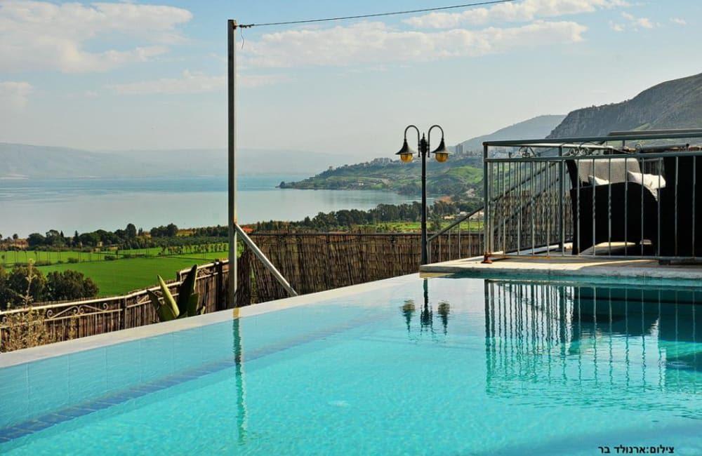 181851 חצר בריכה ונוף, וילה מגדל, וילה  במגדל וילות - Vila 4 U