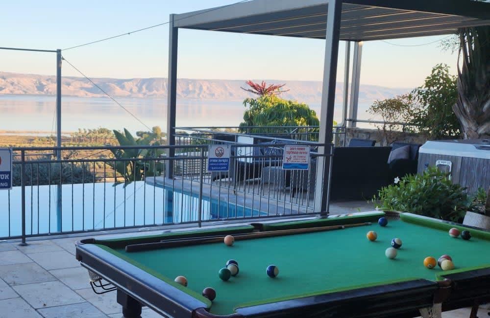 181855 חצר בריכה ונוף, וילה מגדל, וילה  במגדל וילות - Vila 4 U