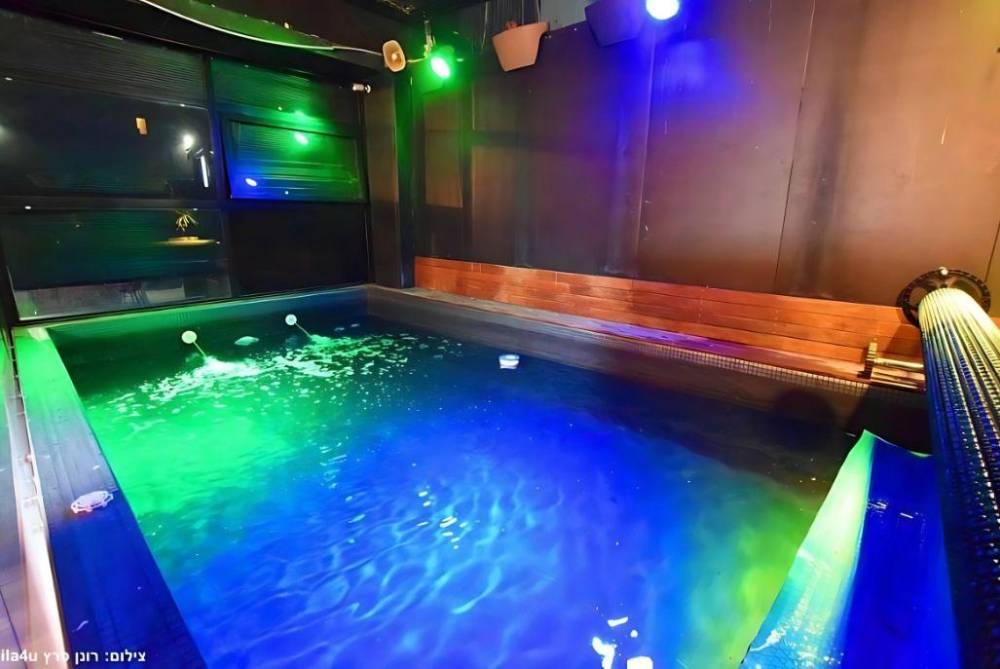 182407 מתחם החוץ והבריכה, פרייבט בר - Private Bar, וילה  בראשון לציון וילות - Vila 4 U