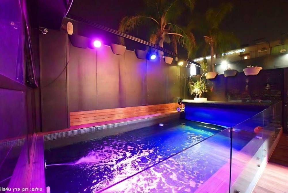 182411 מתחם החוץ והבריכה, פרייבט בר - Private Bar, וילה  בראשון לציון וילות - Vila 4 U