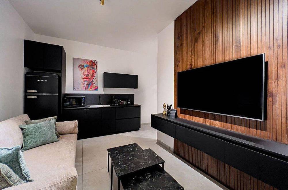 182755 גלרית פנים, וילה דיזאייר בוטיק, וילה  בספסופה וילות - Vila 4 U