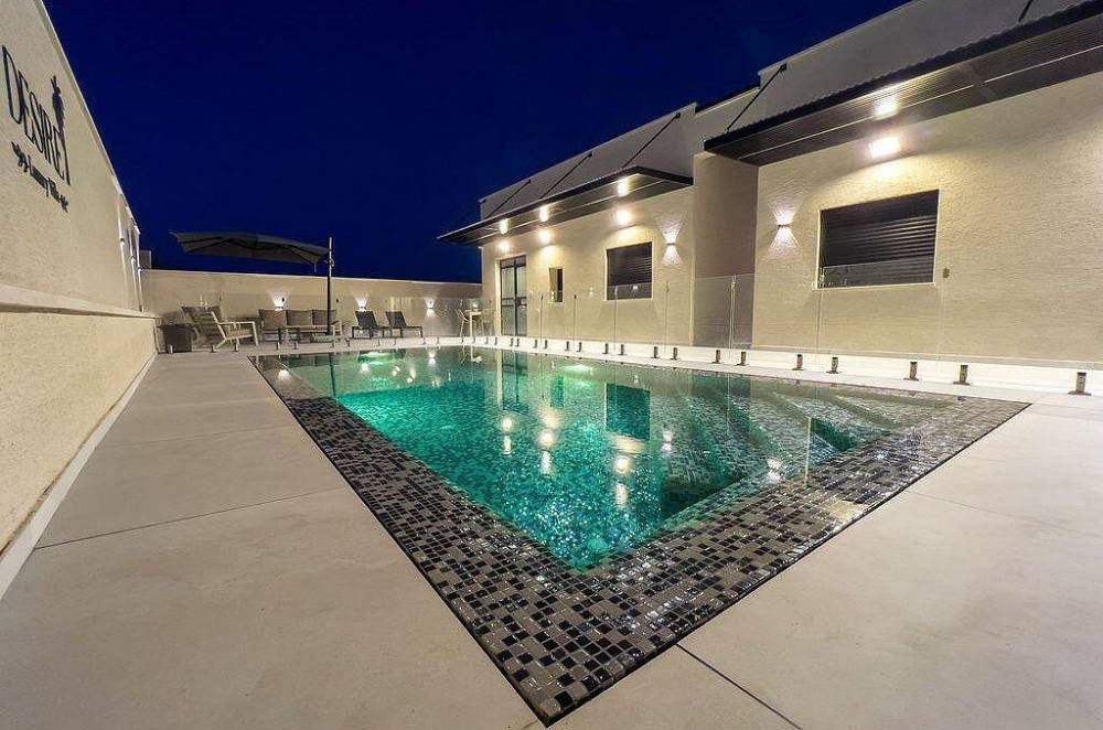 182814 מתחם חיצוני, וילה דיזאייר בוטיק, וילה  בספסופה וילות - Vila 4 U