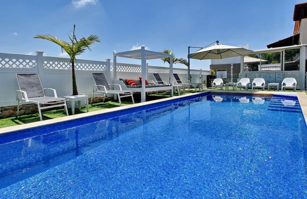 183959 המתחם החיצוני, וילה כינור דוד המלך, וילה  במנות וילות - Vila 4 U