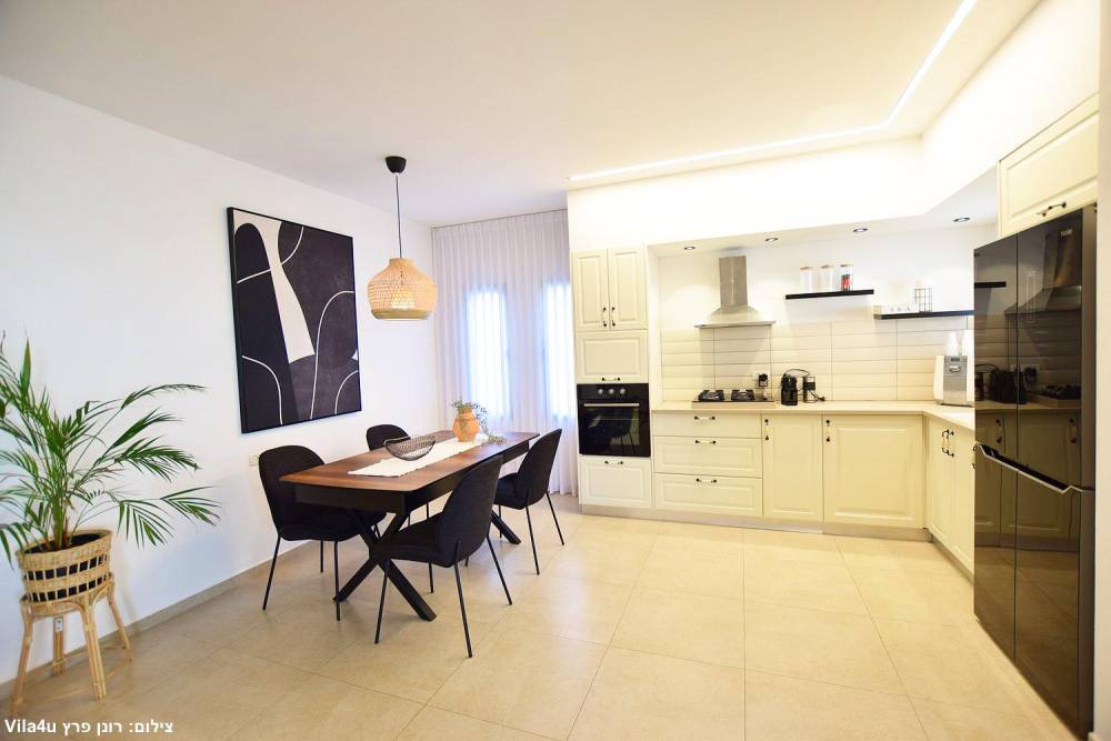 184252 גלרית פנים, וילה פנינה בטבע - לפידות, וילה  בלפידות וילות - Vila 4 U