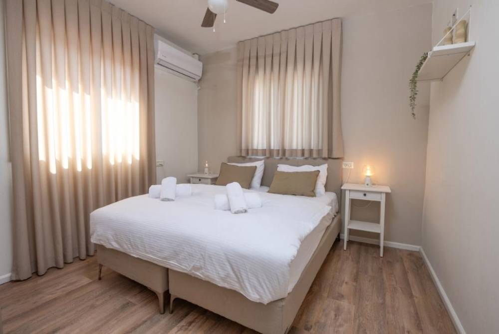 184521 כללי, אחוזת תבור, וילה  באחוזת ברק וילות - Vila 4 U