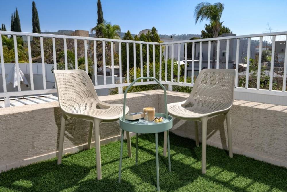 184588 המתחם החיצוני, אחוזת תבור, וילה  באחוזת ברק וילות - Vila 4 U