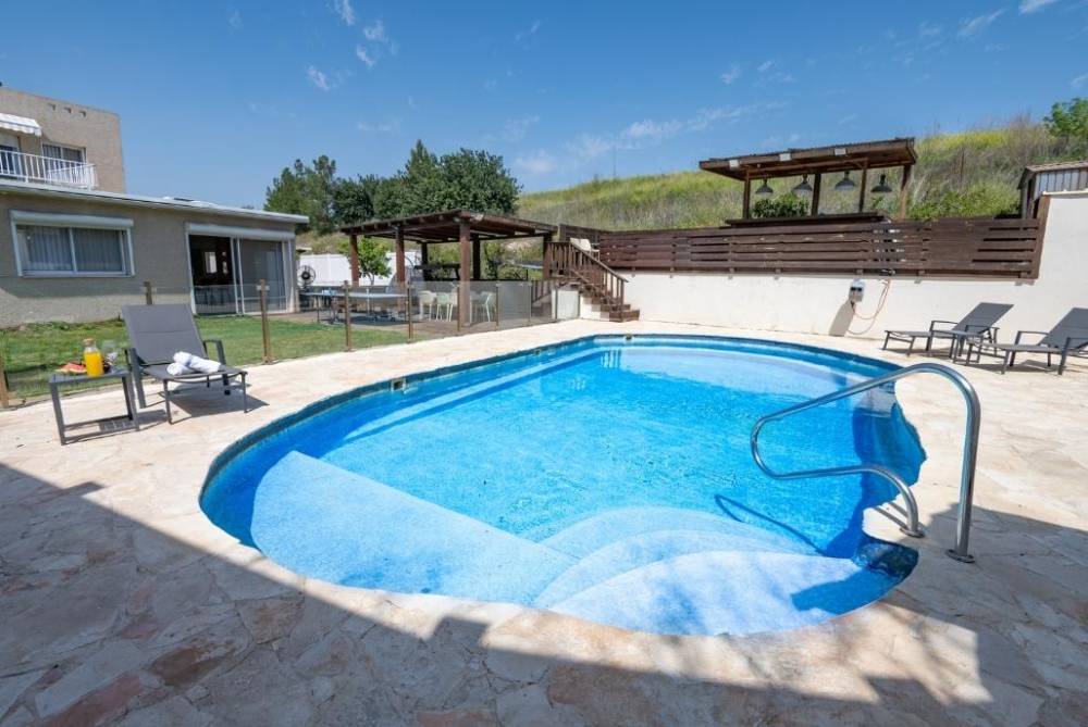 184597 המתחם החיצוני, אחוזת תבור, וילה  באחוזת ברק וילות - Vila 4 U