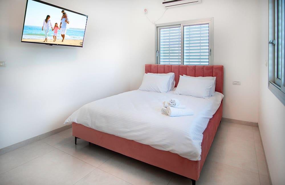 193590 גלרית פנים, אחוזת הסהר, וילה  בכלנית וילות - Vila 4 U