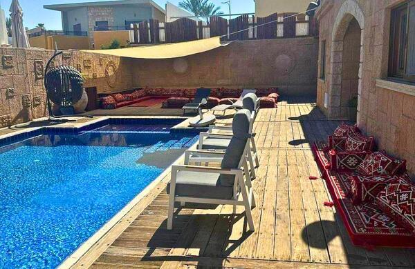 193711 מתחם החצר, אחוזת דוד המלך אילת, וילה  באילת וילות - Vila 4 U