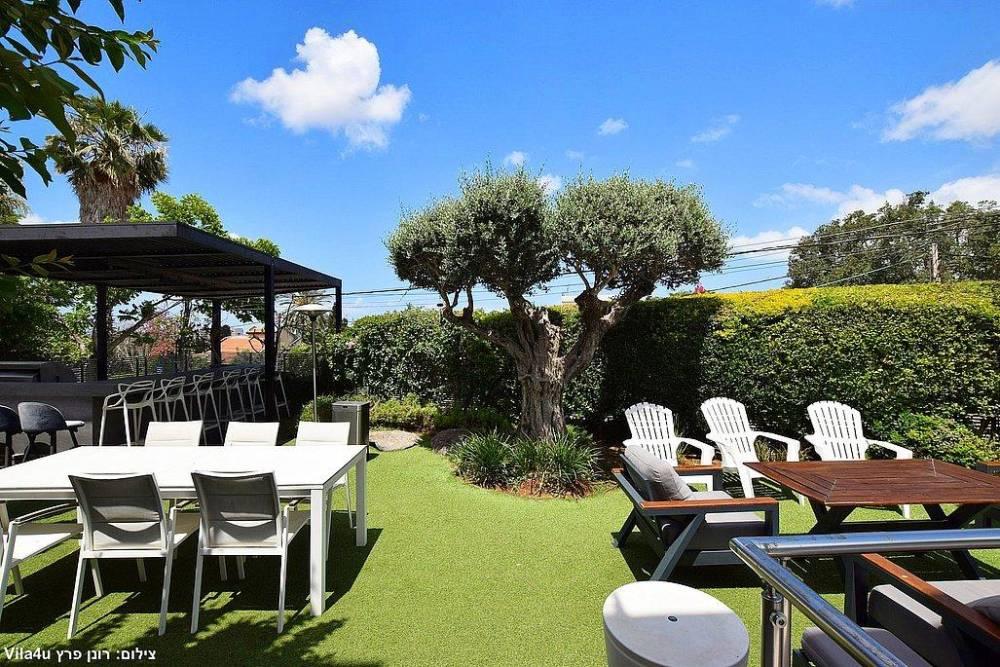 194472 חצר המקום, סיקרט פול, וילה  בחדרה וילות - Vila 4 U