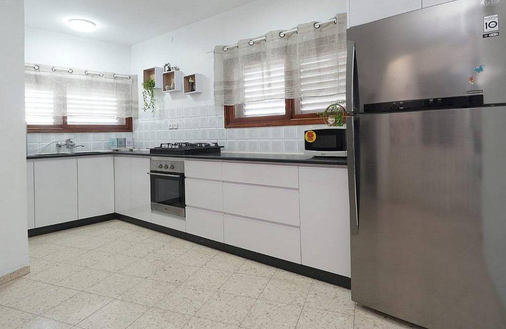 195082 גלריה כללית, שלווה במושבה - אירוח כפרי, וילה  במגדל וילות - Vila 4 U