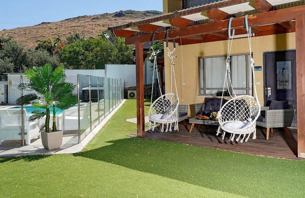 195107 גלריה כללית, שלווה במושבה - אירוח כפרי, וילה  במגדל וילות - Vila 4 U