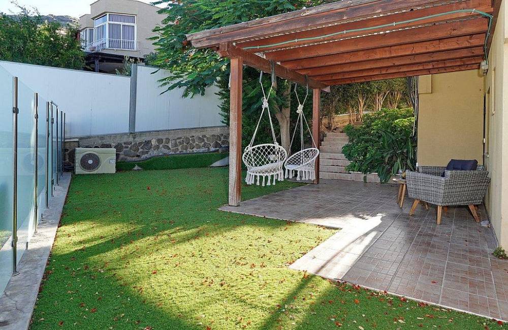 195113 גלריה כללית, שלווה במושבה - אירוח כפרי, וילה  במגדל וילות - Vila 4 U