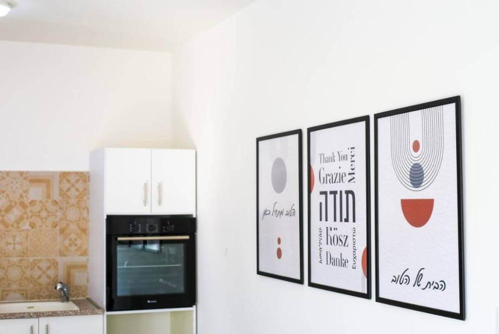 197218 דירת נופש 3, דירות נופש יו ג'י בוטיק - UG Boutique, וילה  בטבריה וילות - Vila 4 U