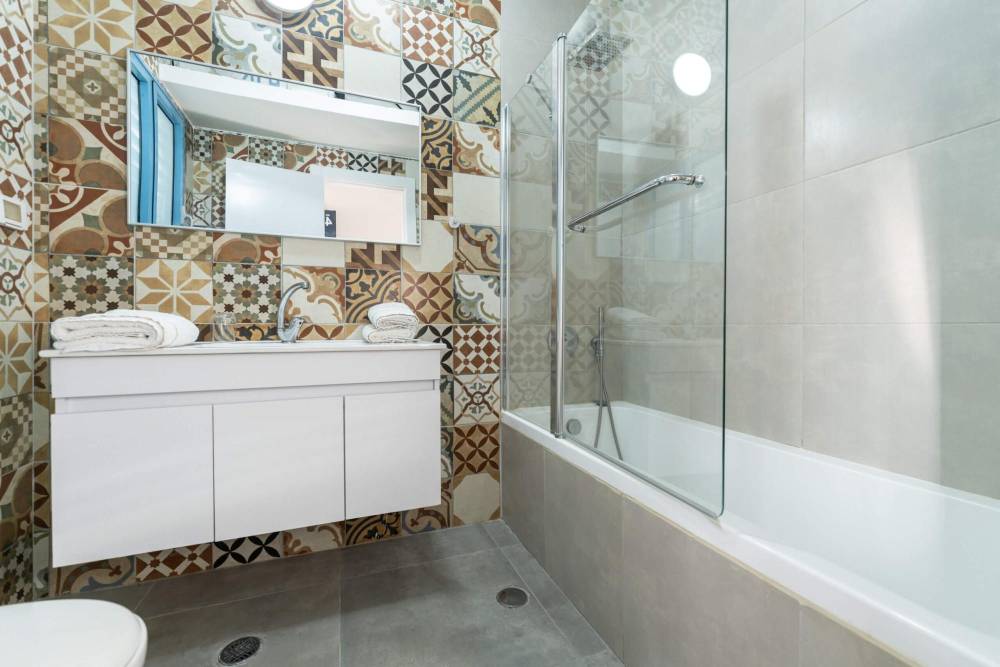 197229 דירת נופש 4, דירות נופש יו ג'י בוטיק - UG Boutique, וילה  בטבריה וילות - Vila 4 U