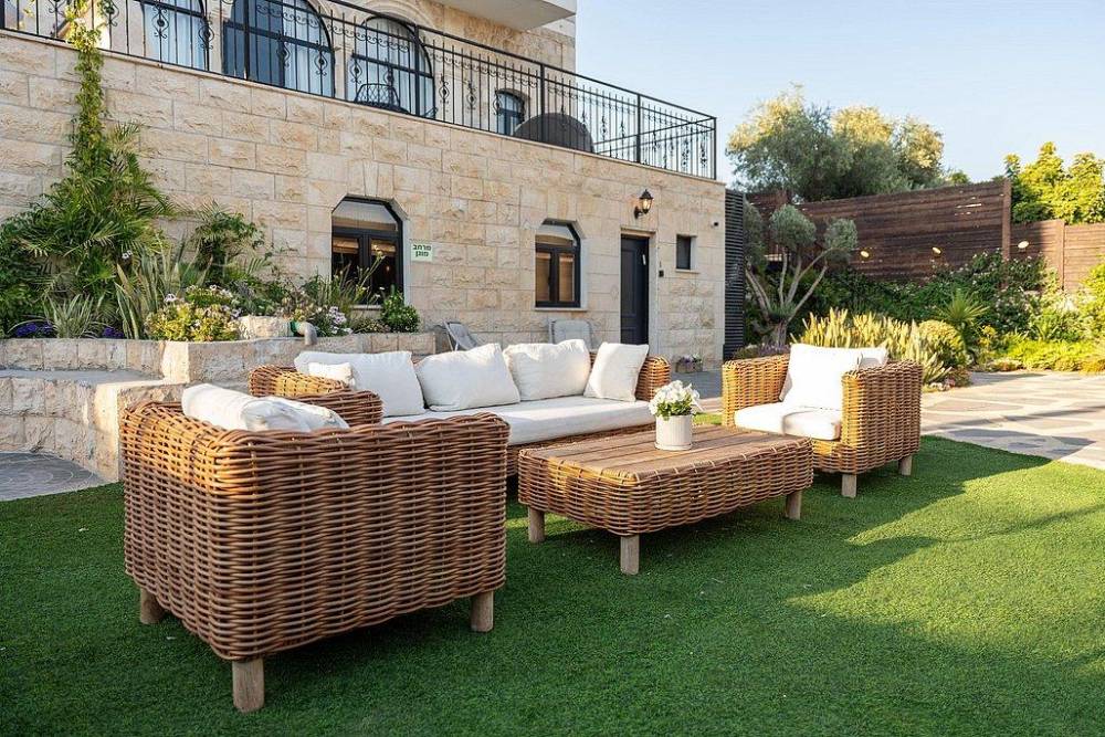 197266 דירות נופש  - חוץ המתחם, דירות נופש יו ג'י בוטיק - UG Boutique, וילה  בטבריה וילות - Vila 4 U