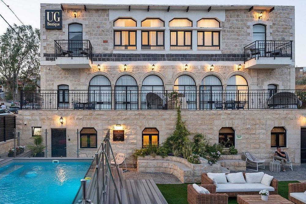 197267 דירות נופש  - חוץ המתחם, דירות נופש יו ג'י בוטיק - UG Boutique, וילה  בטבריה וילות - Vila 4 U