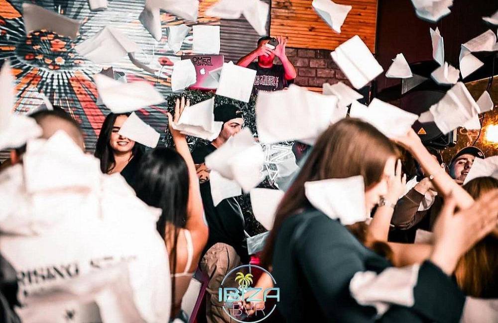 197856 גלריה כללית, איביזה בר - Ibiza Bar, וילה  בראשון לציון וילות - Vila 4 U