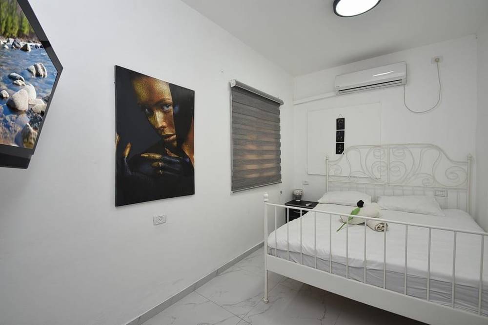 198381 גלרית פנים, וילה סוד האושר, וילה  בשלומי וילות - Vila 4 U