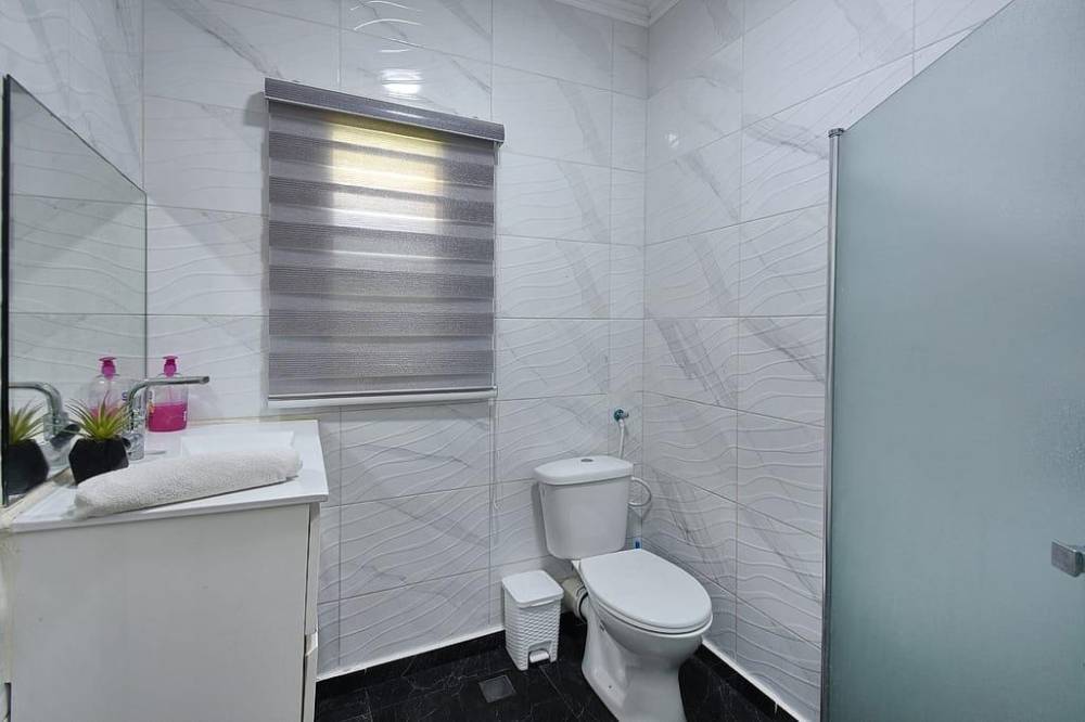 198383 גלרית פנים, וילה סוד האושר, וילה  בשלומי וילות - Vila 4 U