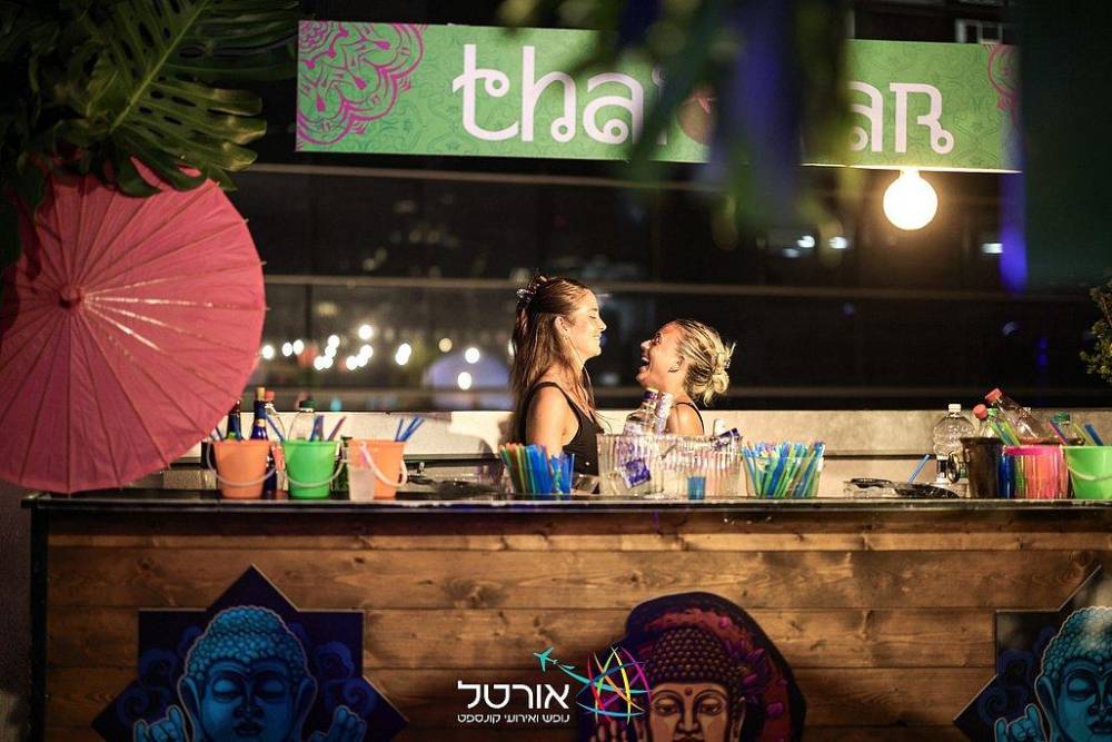 198411 גלריה כללית, אלמאגו רוף תל אביב, וילה  בתל אביב וילות - Vila 4 U