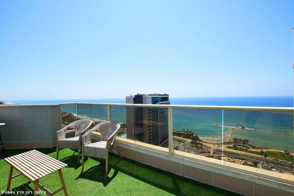 200096 הנוף מהמתחם, מתחם הקומה ה18 איוונטס, וילה  בנתניה וילות - Vila 4 U