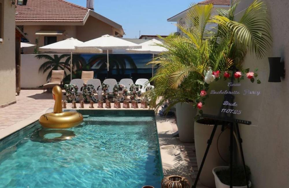 200865 אירועים במתחם, מלכה פול Malka pool, וילה  בעזריקם וילות - Vila 4 U