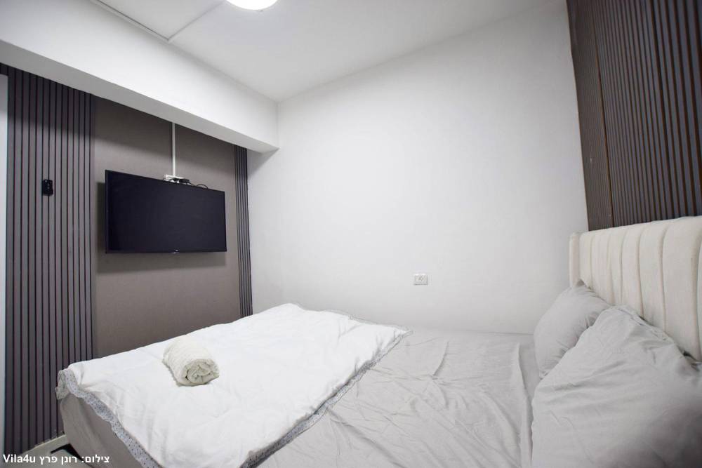 201788 גלריה כללית, וילת השחר, וילה  בעין יעקב וילות - Vila 4 U