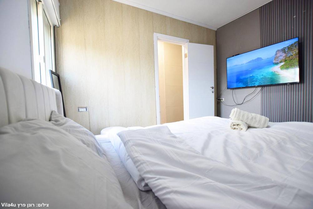 201789 גלריה כללית, וילת השחר, וילה  בעין יעקב וילות - Vila 4 U