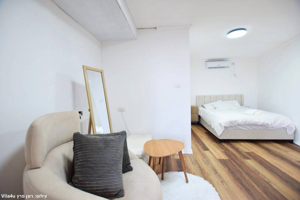 201816 גלרית פנים, וילת השחר, וילה  בעין יעקב וילות - Vila 4 U