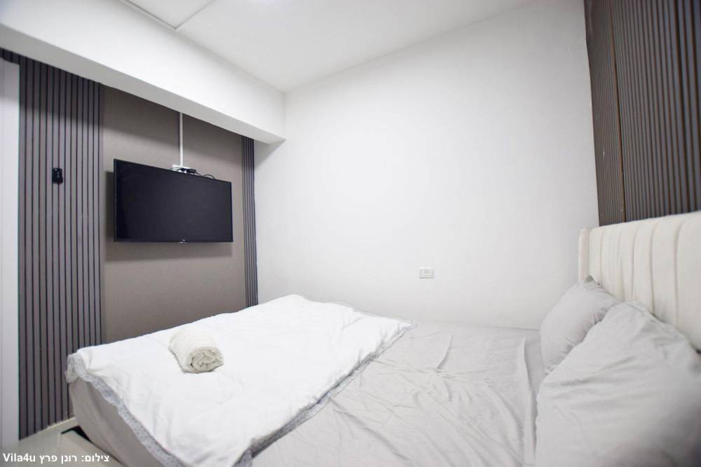 201817 גלרית פנים, וילת השחר, וילה  בעין יעקב וילות - Vila 4 U