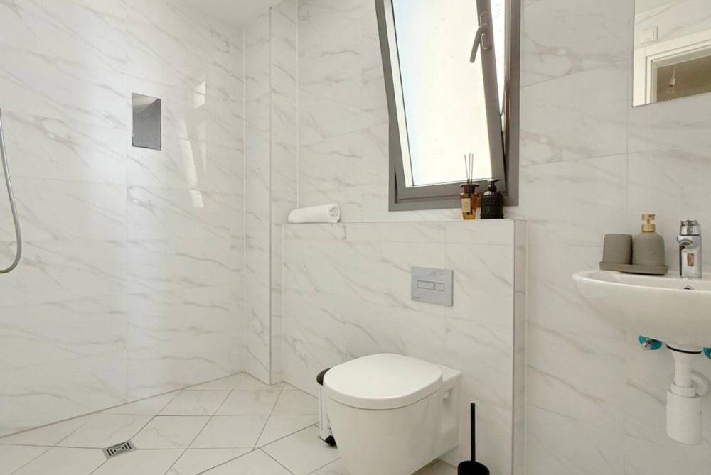 201996 גלריה כללית, פנינה על הים, וילה  בחדרה וילות - Vila 4 U