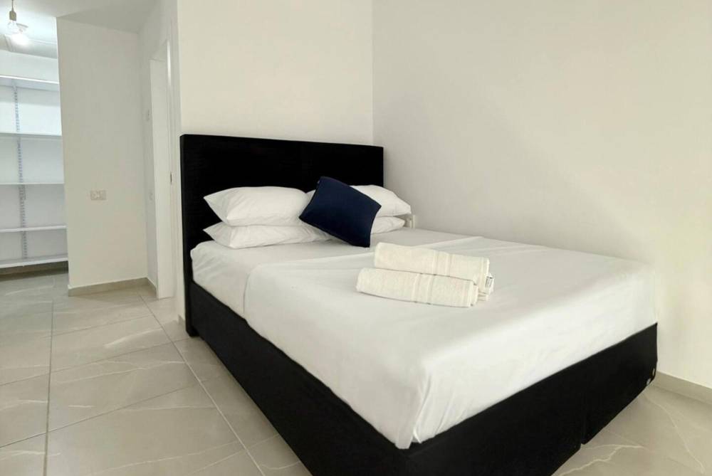 202009 המתחם הפנימי, פנינה על הים, וילה  בחדרה וילות - Vila 4 U