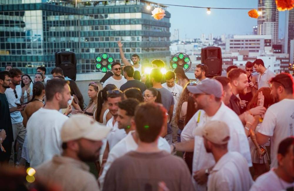 202536 אירועים במתחם, אלמאגו רוף תל אביב, וילה  בתל אביב וילות - Vila 4 U