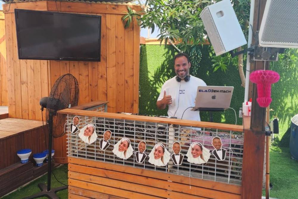 204326 אירועים אצלנו, גארדן פליי - Garden Fly, וילה  בנס ציונה וילות - Vila 4 U