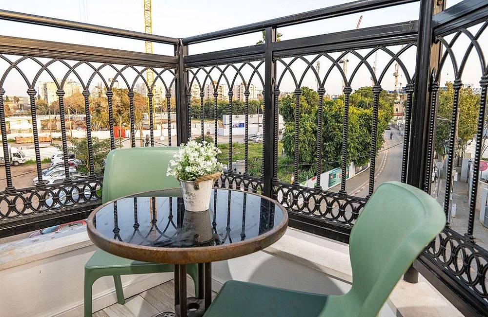 208111 גלריה כללית, הפנטהאוז של תל אביב יפו, וילה  בתל אביב וילות - Vila 4 U