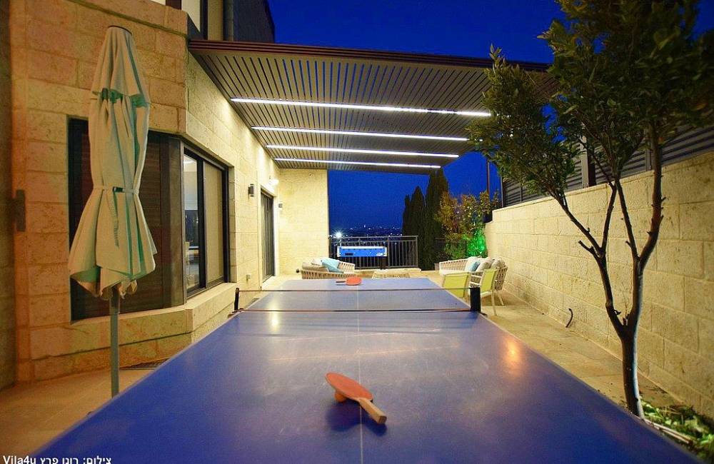 208727 חצר ונוף, וילה נווה שמואל אינדיגו, וילה  בגבעת זאב וילות - Vila 4 U