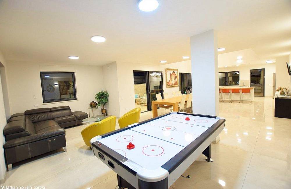 208733 גלרית פנים, וילה נווה שמואל אינדיגו, וילה  בגבעת זאב וילות - Vila 4 U