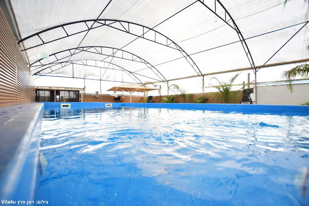 208807 מתחם מקורה לחורף, ספא סאן מארי בוטיק, וילה  בנתניה וילות - Vila 4 U