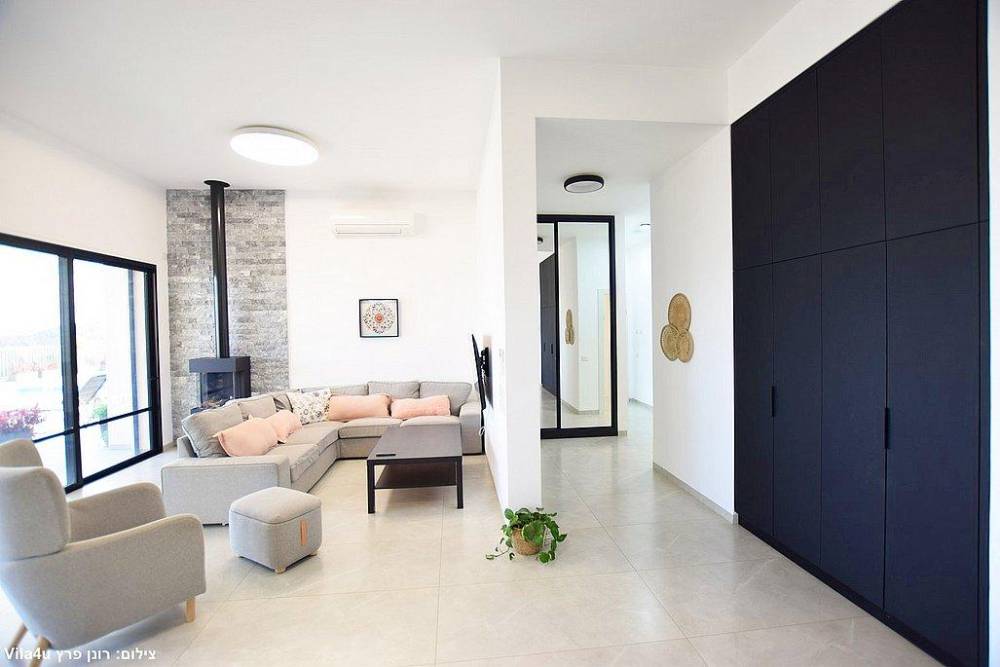 208951 גלרית פנים, אחוזת גפנים, וילה  ברמות נפתלי וילות - Vila 4 U