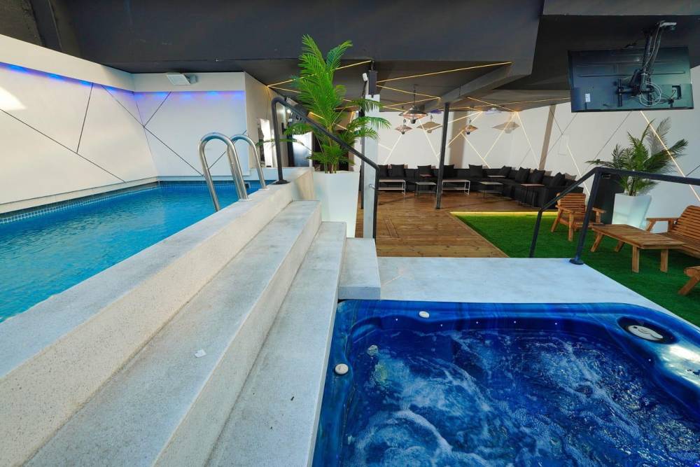 210165 מתחם חיצוני, מתחם אירוח וויט - White, וילה  בהוד השרון וילות - Vila 4 U