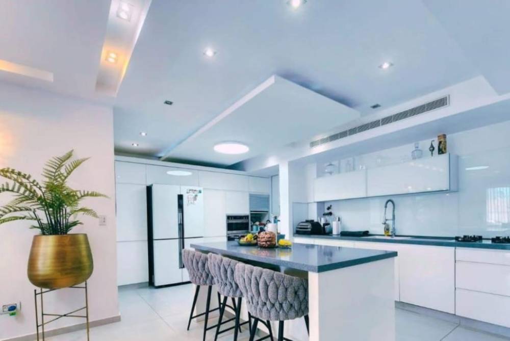 210210 מתחם פנימי, וילה לב הים, וילה  באשדוד וילות - Vila 4 U