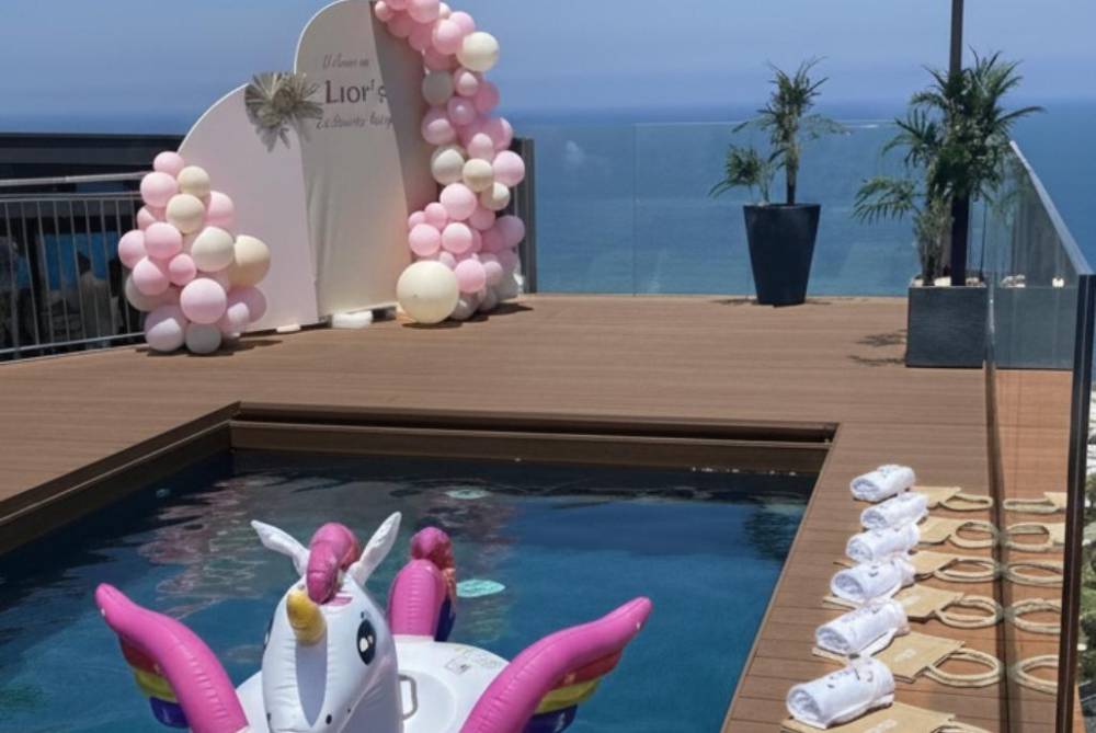 210444 המתחם המקורה בריכה ונוף, דה סקיי פנטהאוז - The sky penthouse, וילה  בראשון לציון וילות - Vila 4 U