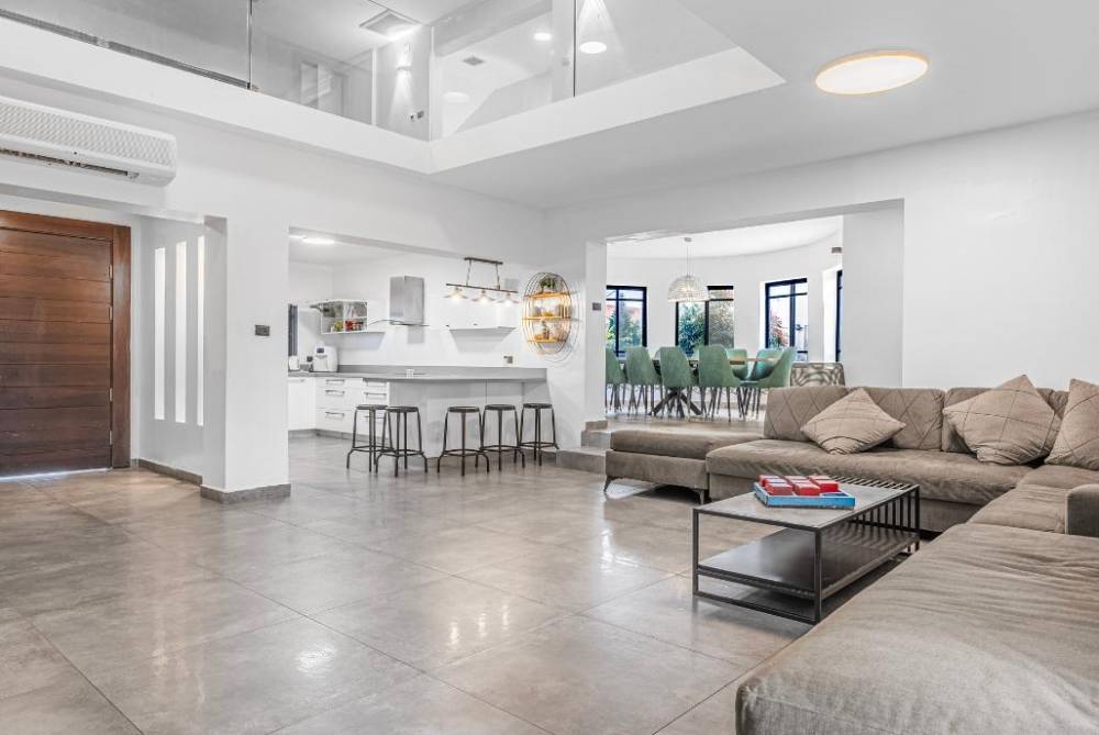 210540 מתחם פנימי, וילה קאסה רויאל, וילה  בשומרה וילות - Vila 4 U