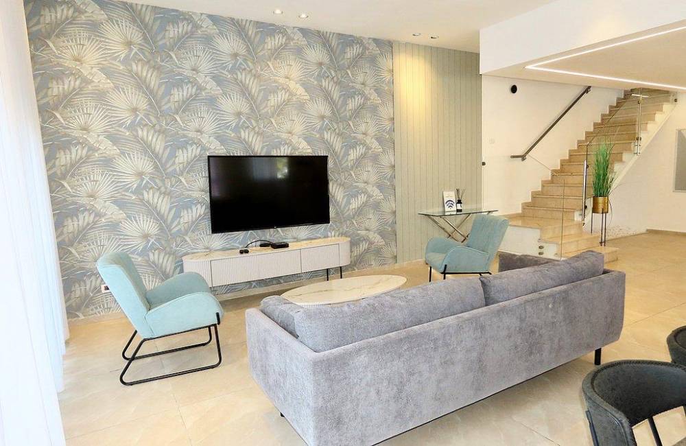 210627 גלרית פנים, הלוטוס הלבן - The White Lotus, וילה  באילת וילות - Vila 4 U