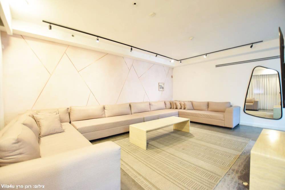 210696 גלריית פנים, לופט ליאן נתניה, וילה  בנתניה וילות - Vila 4 U