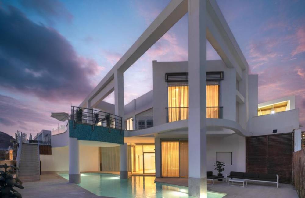 210796 המתחם החיצוני, אחוזת ג'ורדן, וילה  באילת וילות - Vila 4 U