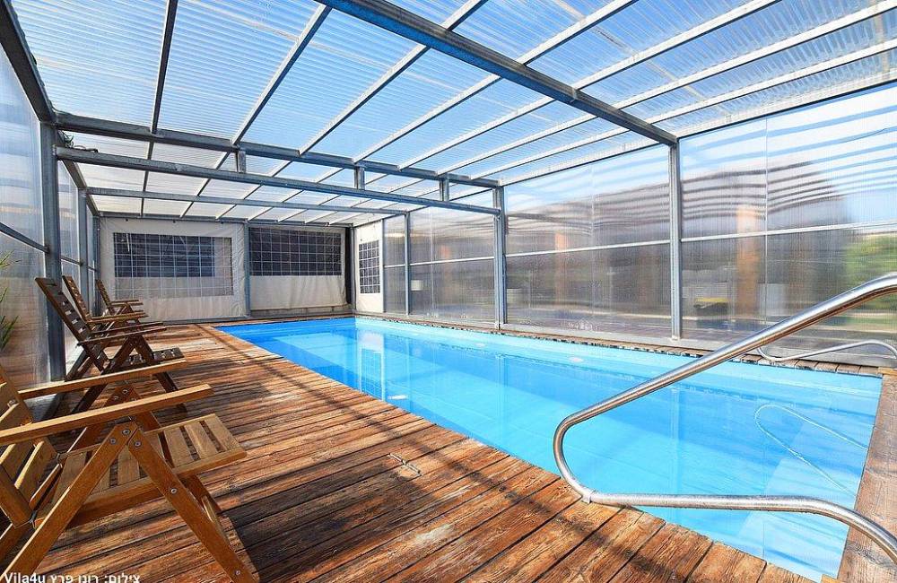 211254 הבריכה בחורף, טוקה צימר - Tocca Zimmer, וילה  באדרת וילות - Vila 4 U